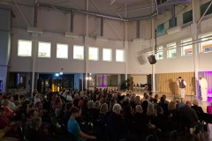 11.12.25 KOMÖÖDIAÕHTU "LOLL ON RASKE OLLA IKKA" GAUTE KIVISTIK, MARGO MITT